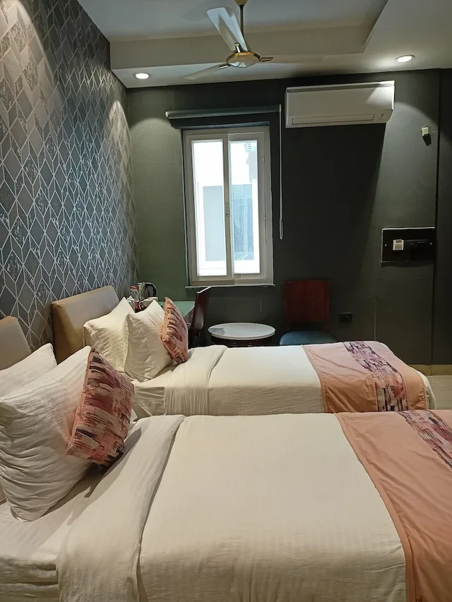 Deluxe, Cosy Grand 3/10