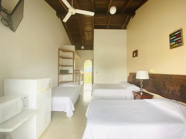 غرفة كومفورت بفراش فوتون وسرير فردي، Hotel Mar Rey 7/10