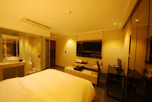 غرفة قياسية بسرير مزدوج، Hotel Buti 1/2