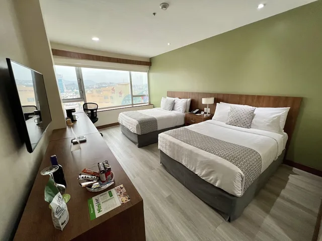 غرفة بزنس بسريرين مزدوجين، Wyndham Garden Guayaquil 2/7