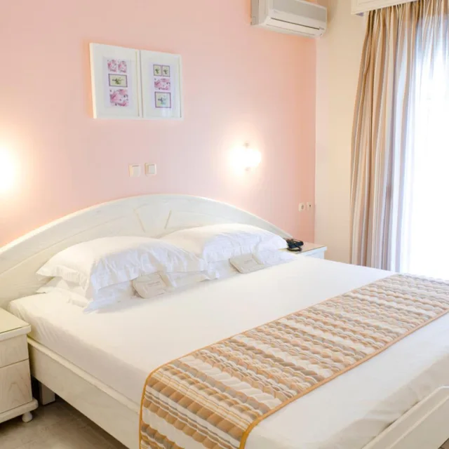 غرفة كلاسيكية مفردة، Strass Hotel 1/5