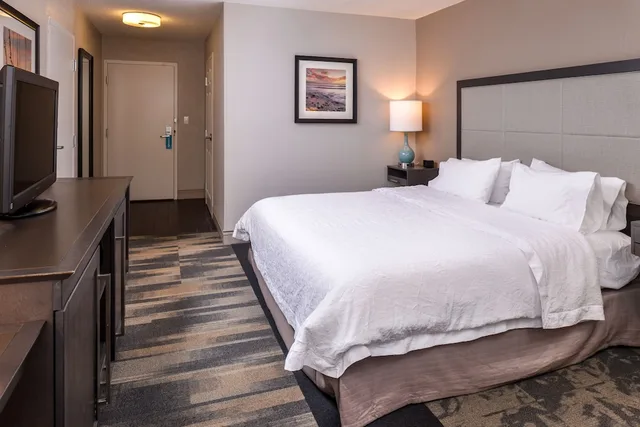 غرفة قياسية بسرير كينج لذوي الإعاقة، Hampton Inn Ft Lauderdale-Plantation 8/10