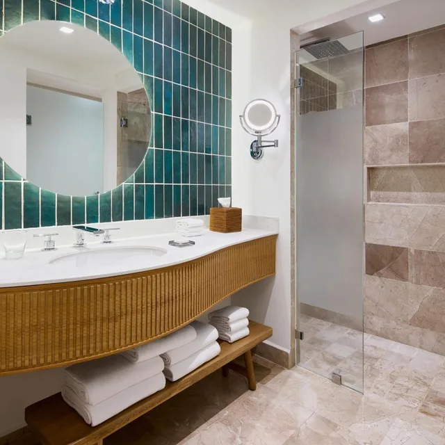 Swim Up, Guest Room, Premium, King Bed, Ocean Front, Adult Only، Marriott Puerto Vallarta Resort and Spa (ex Casa Magna Marriott Puerto Vallarta Resort and Spa) 1/1