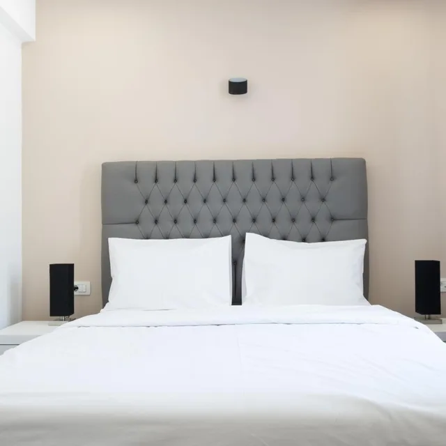 استوديو سوبيريور، Tristhenia Hotel 4/10