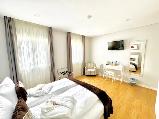 غرفة ديلوكس بسرير كينج، Silver Seahorse Garden Retreat 3/8