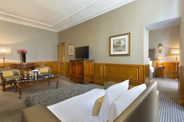 جناح غراند بسرير مزدوج، Melia Paris Vendome 2/4