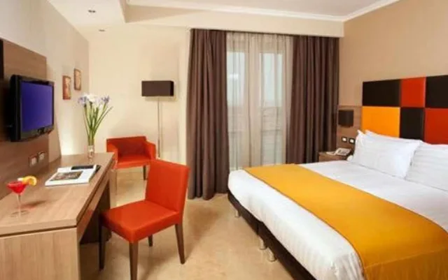 غرفة قياسية بسرير مزدوج، Hotel Tiber Fiumicino 1/10