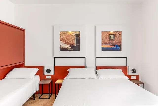 غرفة قياسية ثلاثية بثلاثة أسرّة، B&B HOTEL Venice Laguna 2/10