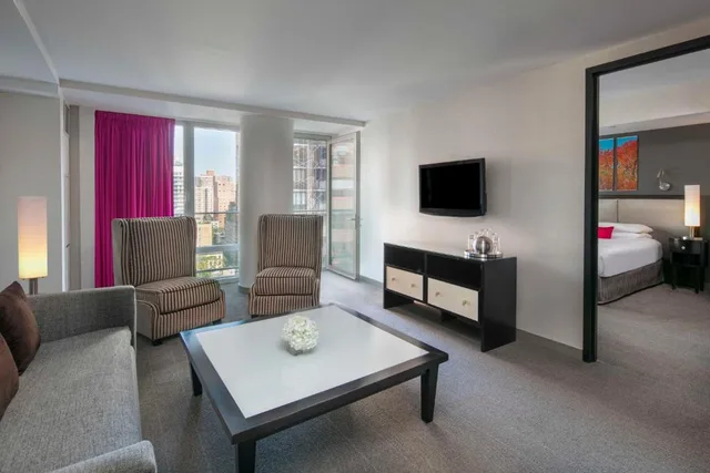 Manhattan, Suite، Royalton Park Avenue 2/2