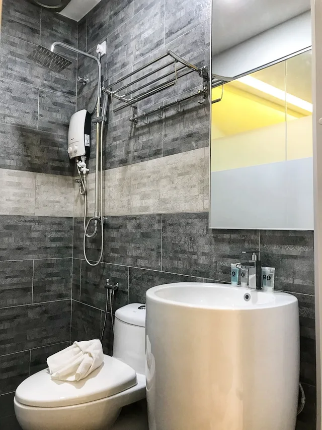 غرفة ديلوكس بسرير كوين في طابق مرتفع، Kimal Hotel Taiping 2/2