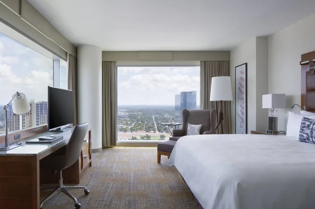 غرفة بسرير كينج بإطلالة على المدينة، JW MARRIOTT AUSTIN 7/10