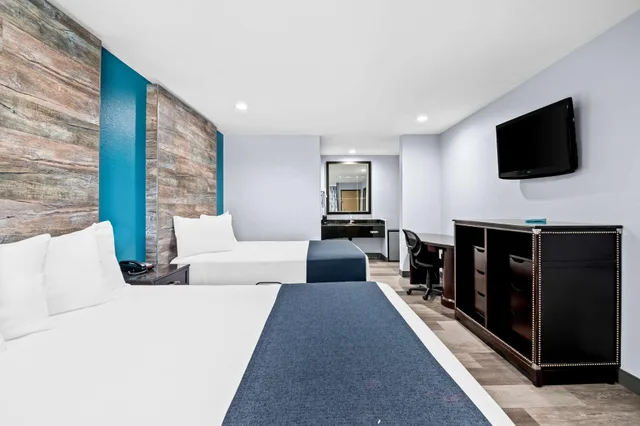 غرفة قياسية رباعية، SureStay Hotel by Best Western Buena Park Anaheim 5/7
