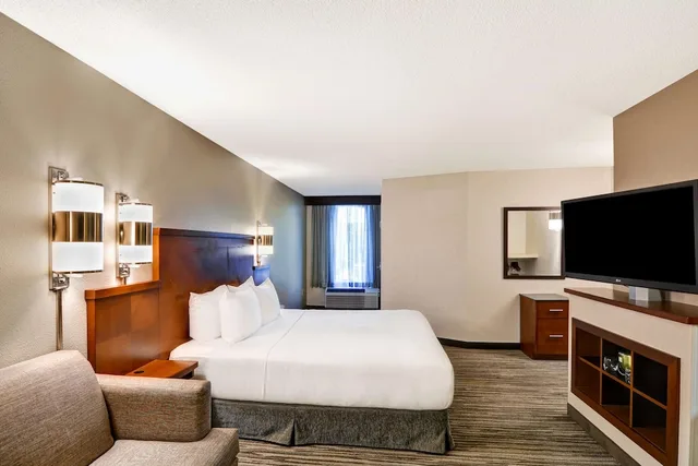 غرفة بسرير كينج لذوي الإعاقة، Hyatt Place Memphis Wolfchase Galleria 2/3