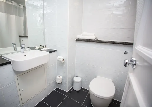 غرفة قياسية بسرير كينج، The Aberdeen Altens Hotel 5/5