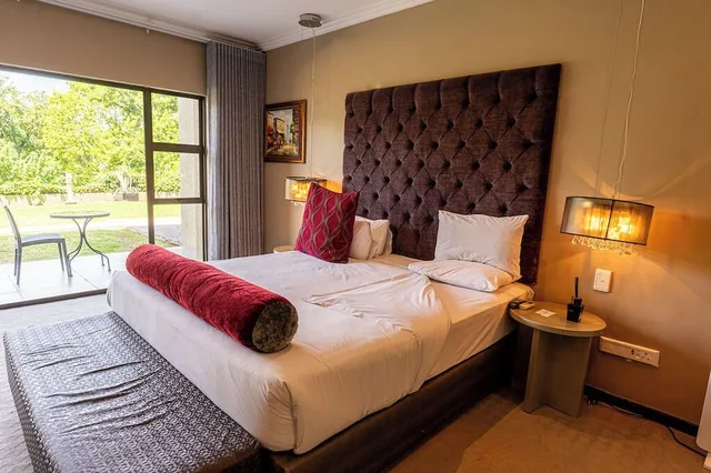 غرفة قياسية بسرير كينج بإطلالة على الحديقة بغرفة نوم واحدة، St Andrews Signature Hotel Spa 3/10