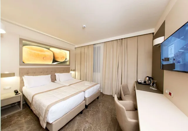 Classic, Twin Beds, Best Western Premier Milano Palace Hotel 1/4
