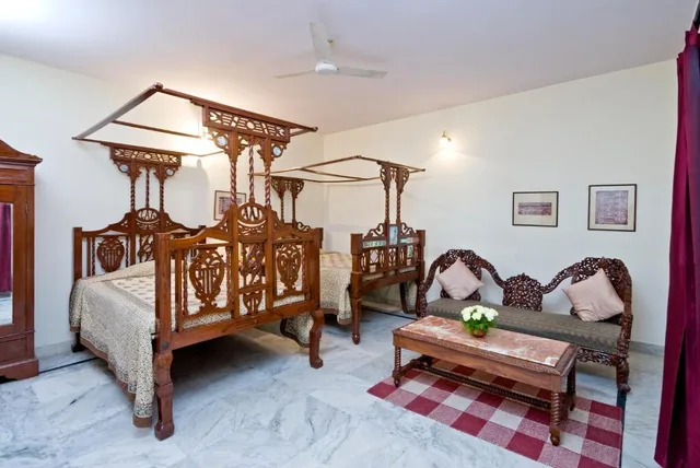 Deluxe, Mandawa Haveli 1/2