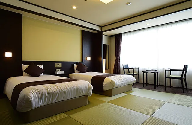 غرفة يابانية بسريرين منفصلين وفرشتي فوتون، KAMENOI HOTEL Oarai 2/4