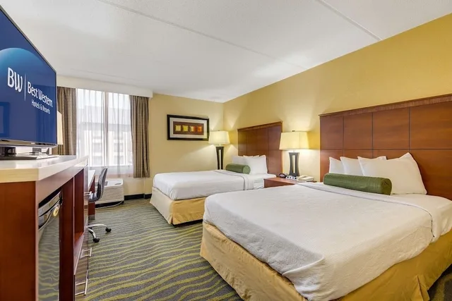 غرفة قياسية بسريرين مزدوجين، SureStay by Best Western Charlotte Matthews 2/6