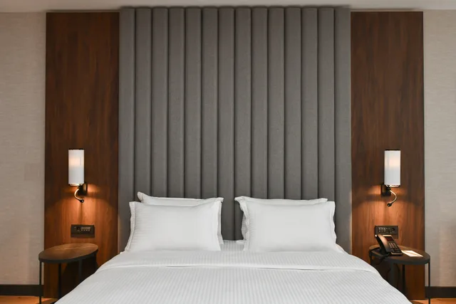 غرفة بريميوم بسرير كينج مع دخول الصالة، Crowne Plaza Ankara, an IHG Hotel 6/6