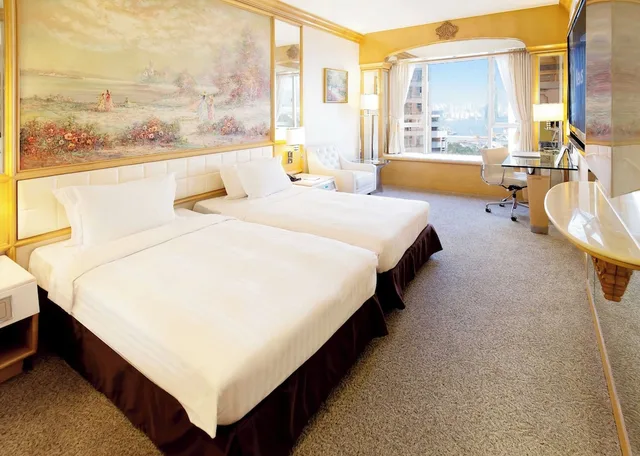 Premier Room, Regal Hong Kong Hotel 2/3