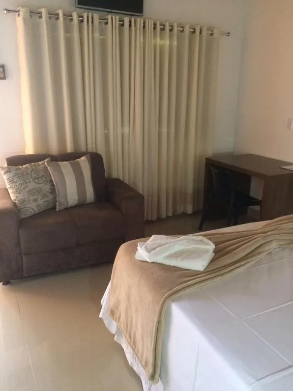 لوفت، Pousada Cachoeira Paraiso 3/8