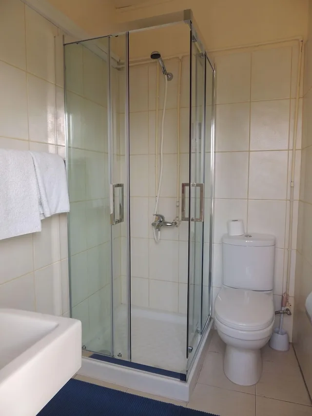 غرفة بسريرين منفصلين، Delphi Hotel 2/3