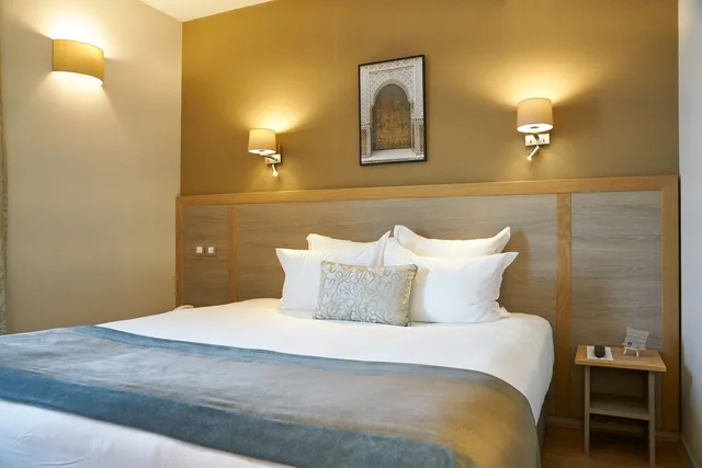 غرفة كلاسيكية بسرير مزدوج أو سريرين منفصلين، Hôtel Vatel 1/10