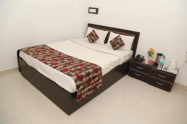 غرفة ديلوكس، HOTEL TAJ GALAXY 1/2