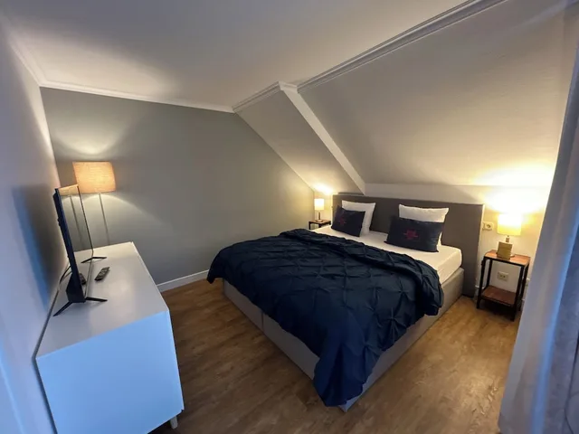 غرفة جونيور بسرير كينج بإطلالة على الحديقة، Am Schloss Ahrensburg 1/3