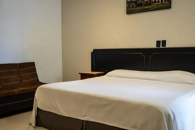 Room, King Bed, Balcony, SUITE HOTEL MARIA DE LA LUZ 3/10