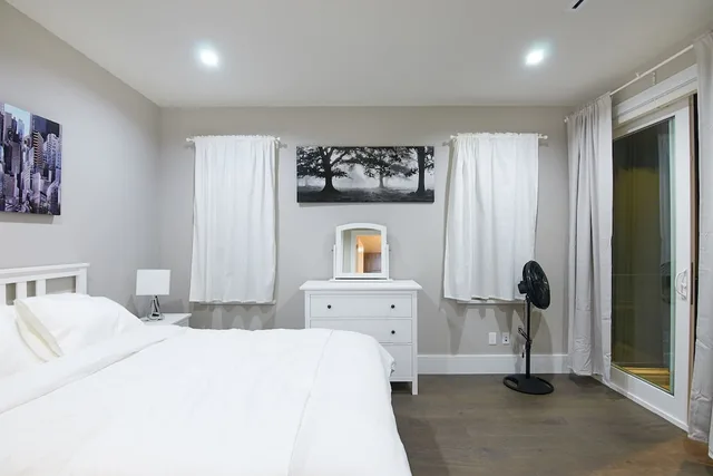 5 Bedrooms, Family, House, 5 Queen Beds, Mountain View، The Chateau 1/10