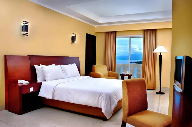 جناح ديلوكس بإطلالة على البحر، Aston Niu Manokwari Hotel & Conference Center 1/1