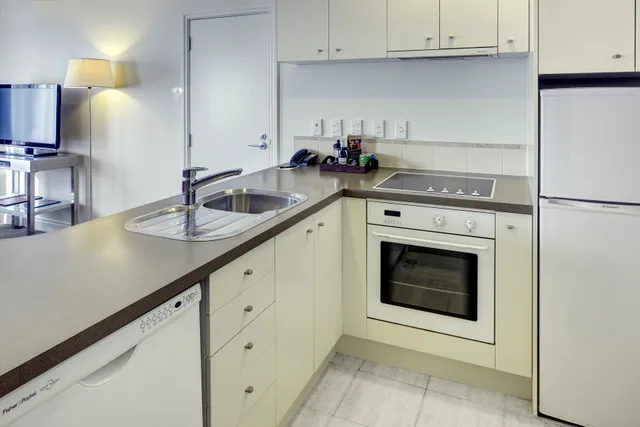 Executive 2-Br Suite، Adina CityLife Auckland 2/2