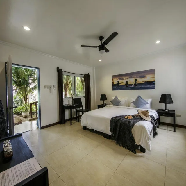 غرفة قياسية بسرير مزدوج، Ocean Vida Beach And Dive Resort 1/6