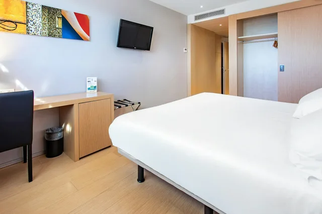 غرفة بسرير مزدوج، Sercotel Hola Tafalla 1/9