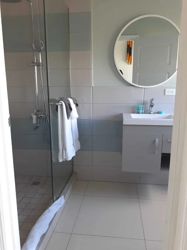 جناح بسريرين مزدوجين بغرفتي نوم، Golf View Hotel 2/2