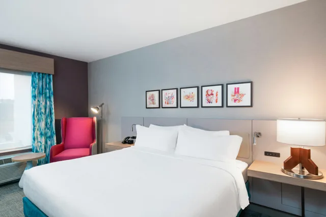 غرفة بسرير كينج، Hilton Garden Inn Brunswick Ga 3/5