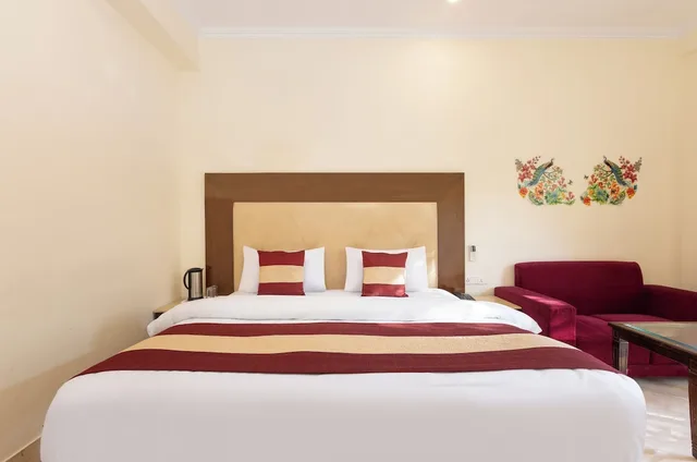 غرفة بريميوم، Riverside Resort 4/10