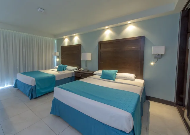 Superior, 2 Double Beds, Garden View, MOUNT IRVINE BAY RESORT 1/4
