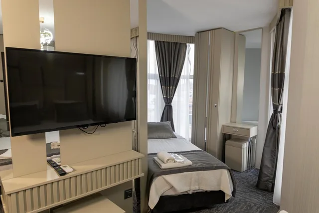 غرفة ثلاثية، Grand Heykel Hotel 5/7