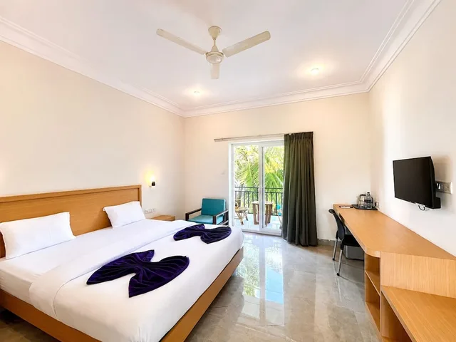 غرفة سوبيريور بسرير كينج بشرفة، Morjim Sunset Guesthouse 7/10