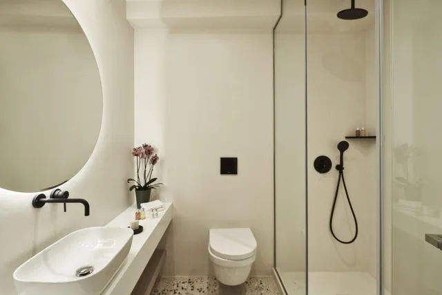 جناح بشرفة، Vasi Hotel 3/6