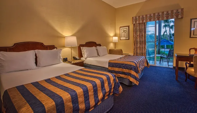 غرفة قياسية بسريرين مزدوجين، Trianon Bonita Bay Hotel 1/3