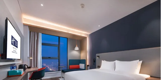 غرفة بسرير كينج، Holiday Inn Express Kaifeng City Center 1/3