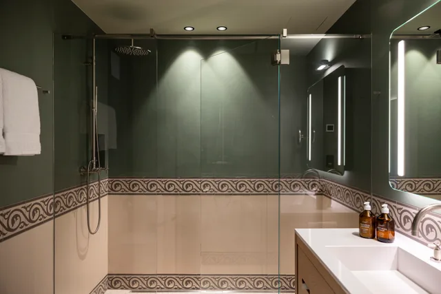 غرفة سوبيريور بسرير مزدوج، Cresta Palace 3/3