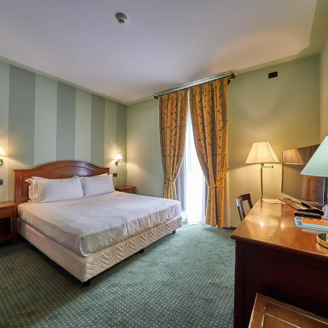 Superior, Queen Bed, Relais Santo Stefano 2/4