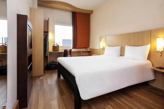 غرفة قياسية بسريرين منفصلين، Ibis Braga 3/8
