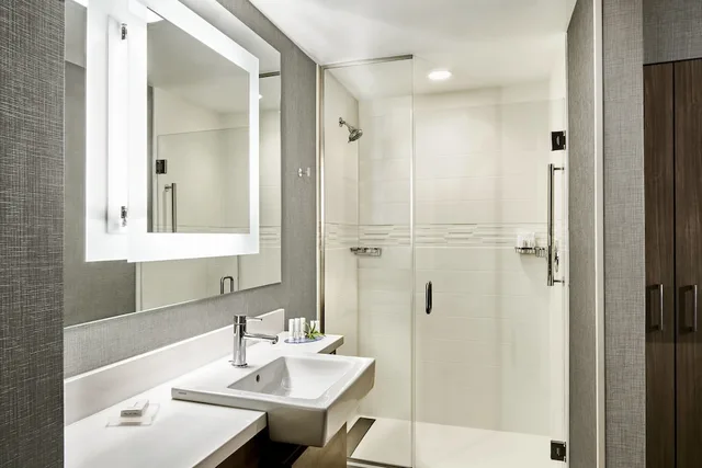 جناح بسريرين كوين لذوي الإعاقة، SpringHill Suites by Marriott Athens Downtown/University Area 1/1