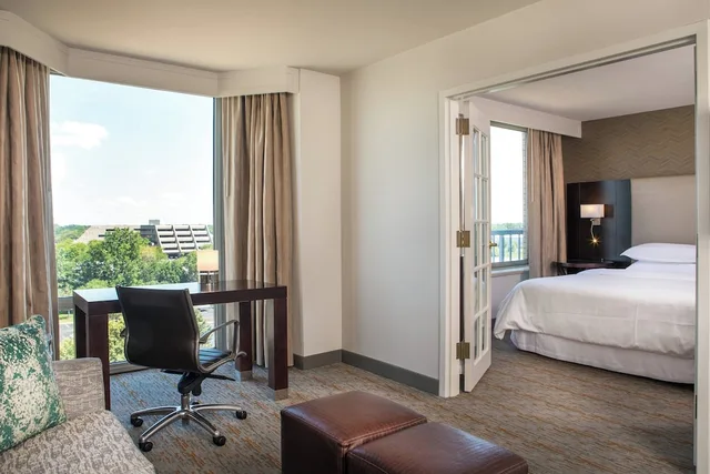 جناح بغرفة نوم واحدة، Sheraton Suites Chicago Elk Grove 2/5